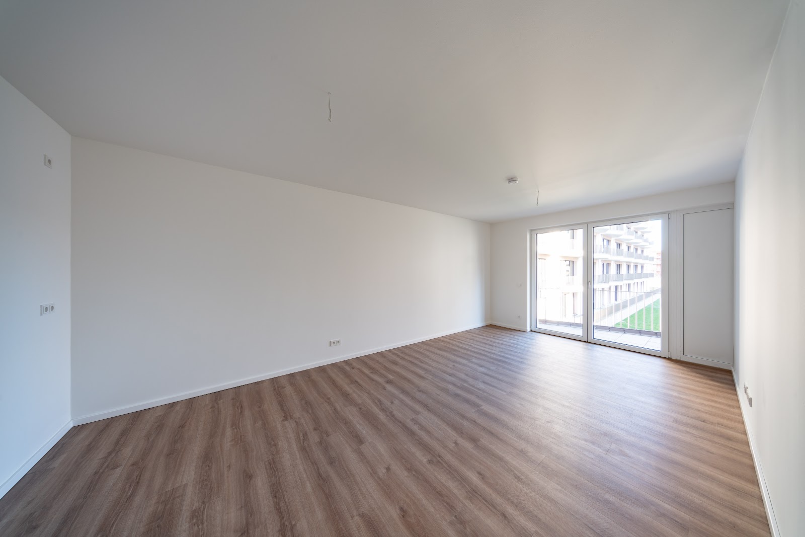 Großzügige Wohnung mit herrlicher Dachterrasse im Neubauerstbezug – Berlin – Vorschaubild 3