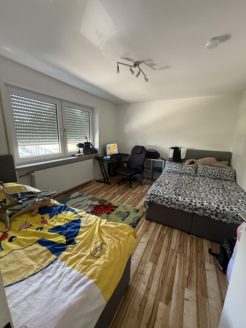 ** 1 von 8 WG-Zimmer ** in einem modernisiertes Reiheneckhaus in Kaufbeuren – Kaufbeuren – Vorschaubild 10