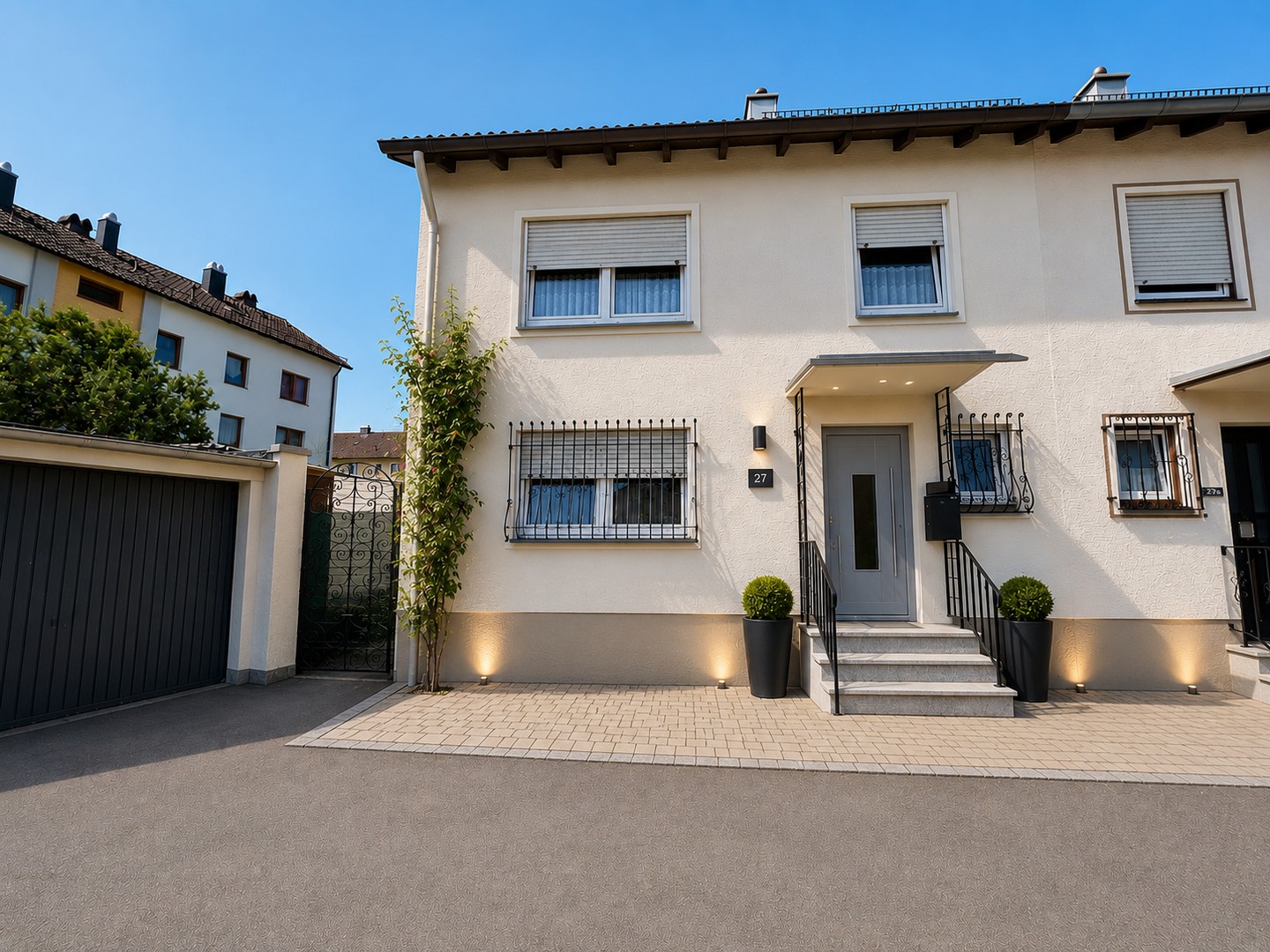 ** 1 von 8 WG-Zimmer ** in einem modernisiertes Reiheneckhaus in Kaufbeuren – Kaufbeuren – Vorschaubild 12