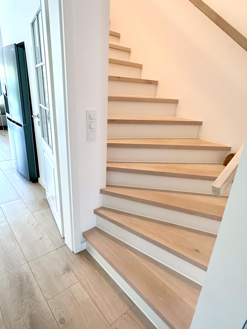 Fast wie Neubau: DHH in Duvenstedt, Bj. 2022 – hochwertig, energieeffizient und naturnah – Hamburg – Vorschaubild 10