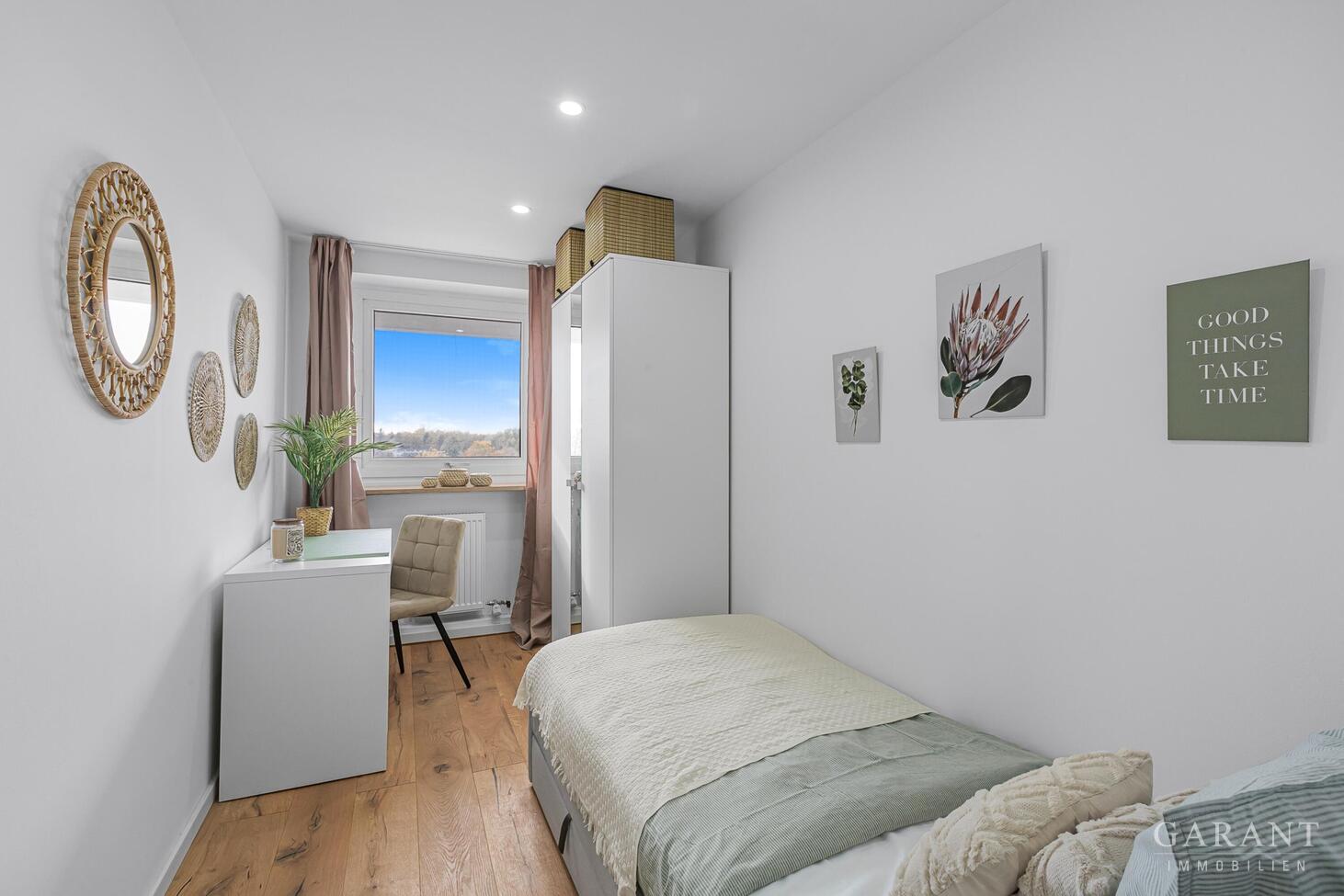 Kapitalanlage mit WG-Konzept - Vollständig sanierte 5-Zimmer-Wohnung mit attraktivem Mietpotenzial – München – Vorschaubild 2