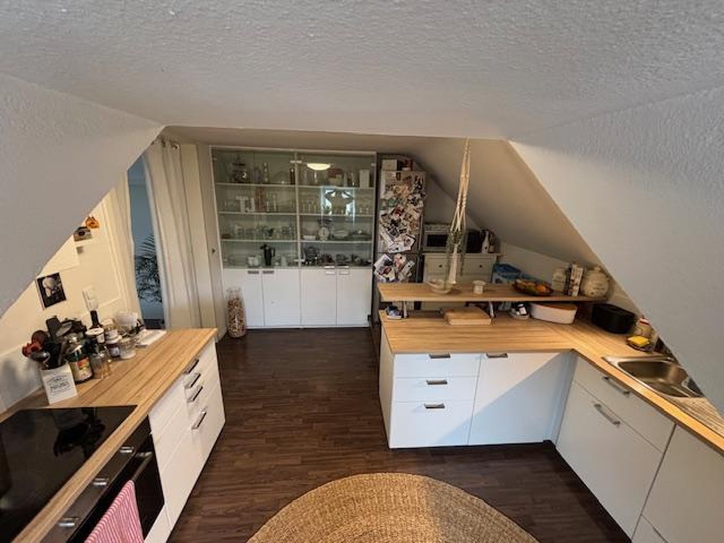 Großzügige individuelle Wohnung in Ehrenfeld mit hochwertiger Einbauküche – Köln – Vorschaubild 2