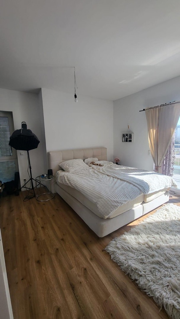 4 Zimmer Oberwohnung mit Balkon im Villenquartier – Potsdam – Vorschaubild 3