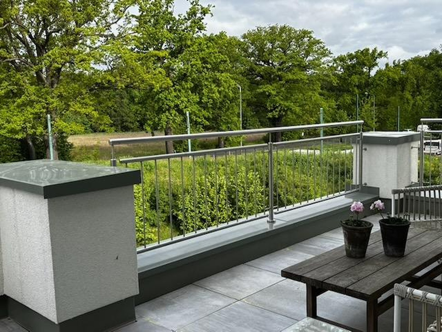 4 Zimmer Penthouse im Villenquartier