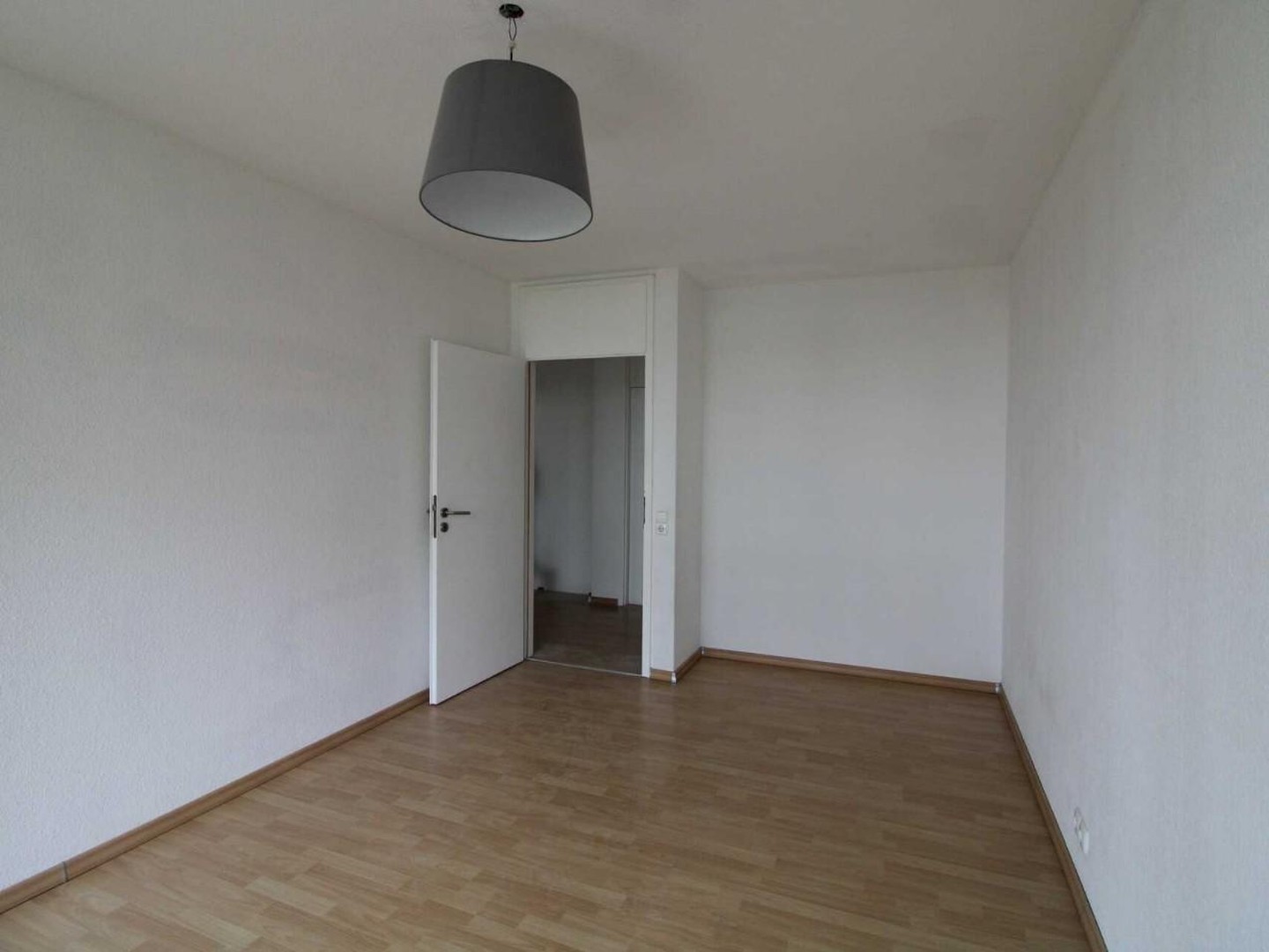 Provisionsfrei Kapitalanlage 3,5-Zimmer mit Balkon in Köln-Junkersdorf – Köln – Vorschaubild 31