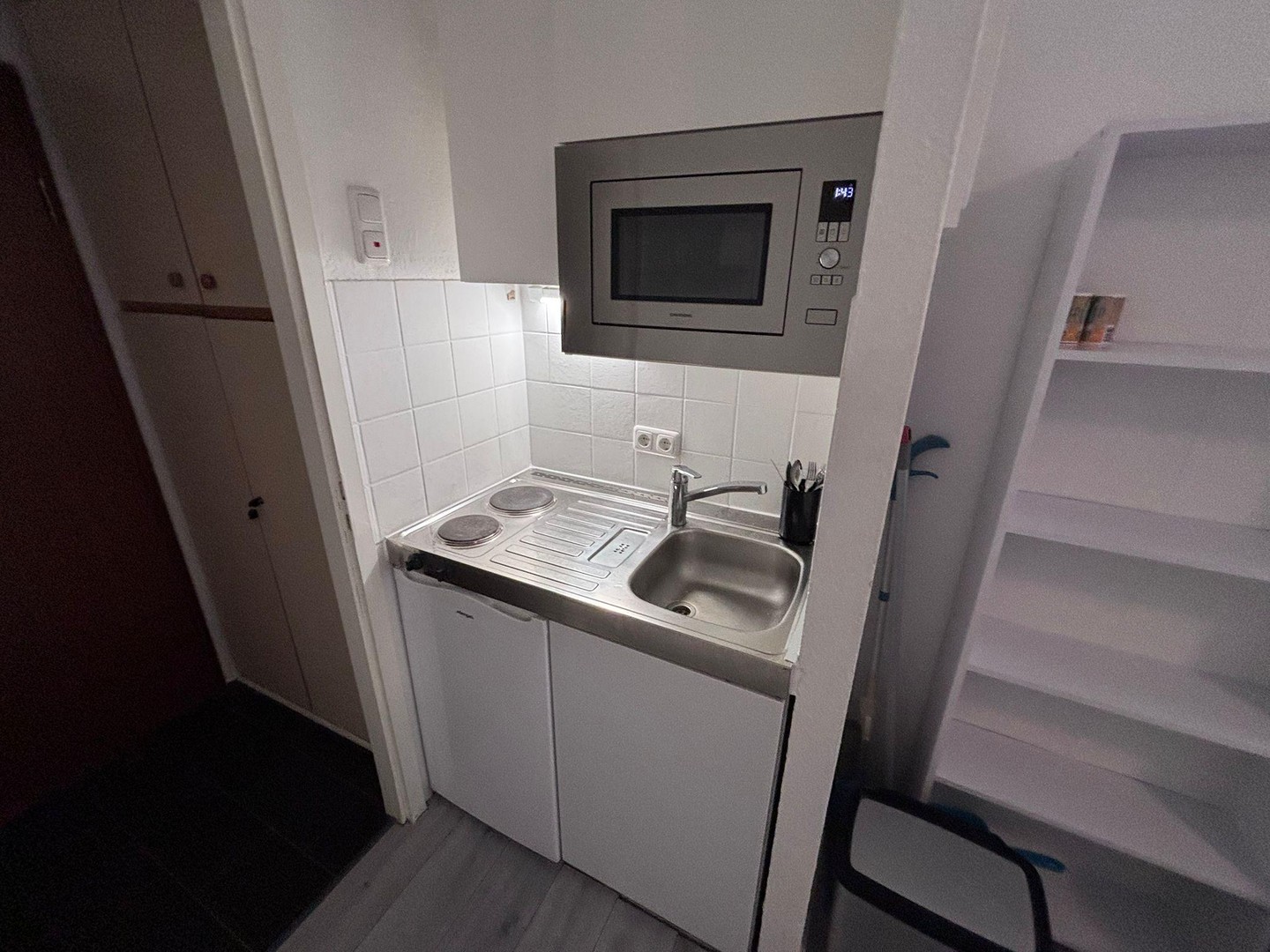 Vollmöbliertes Appartment – Aachen – Vorschaubild 3