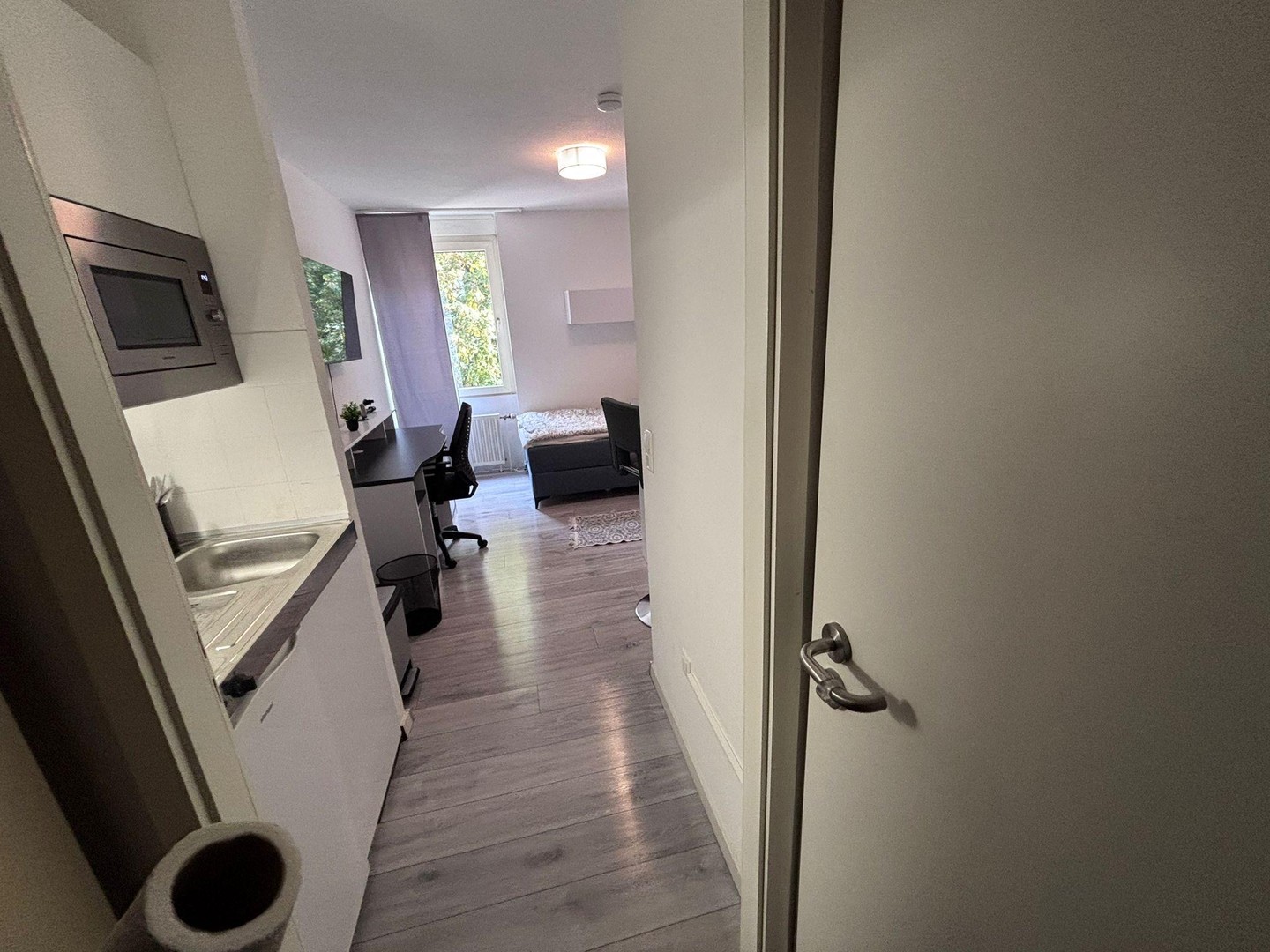 Vollmöbliertes Appartment – Aachen – Vorschaubild 5