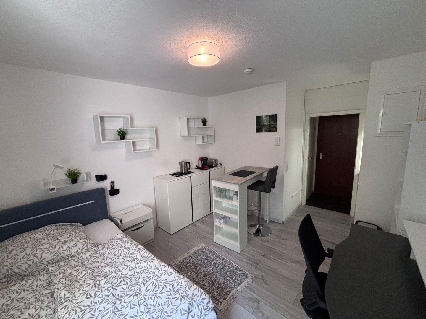 Vollmöbliertes Appartment – Aachen – Vorschaubild 11