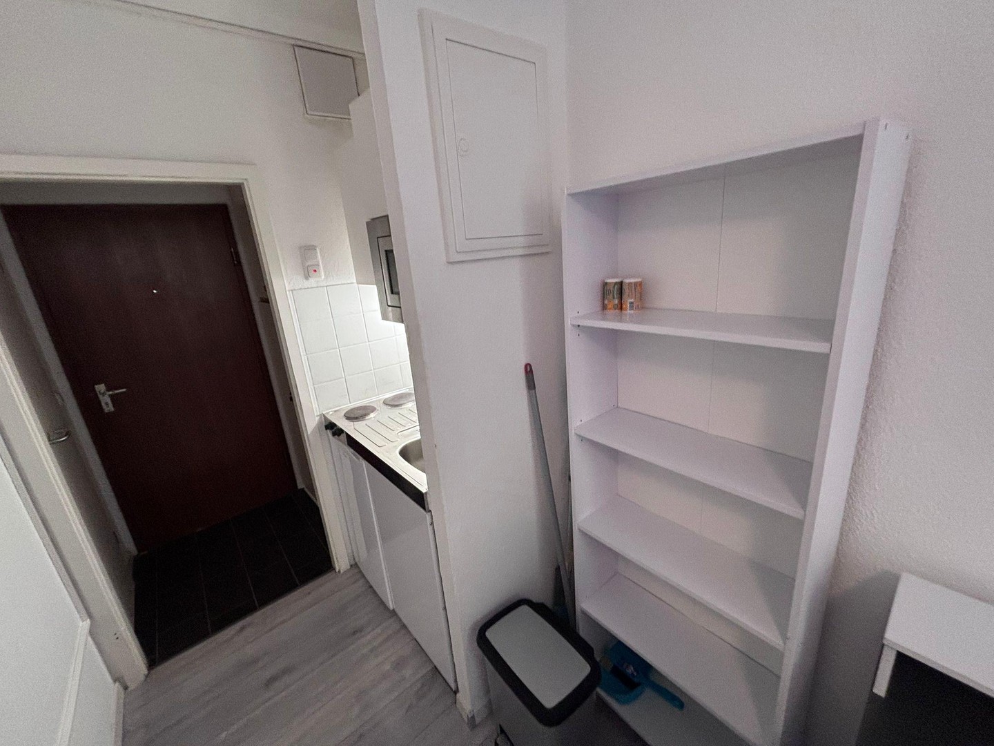 Vollmöbliertes Appartment – Aachen – Vorschaubild 12
