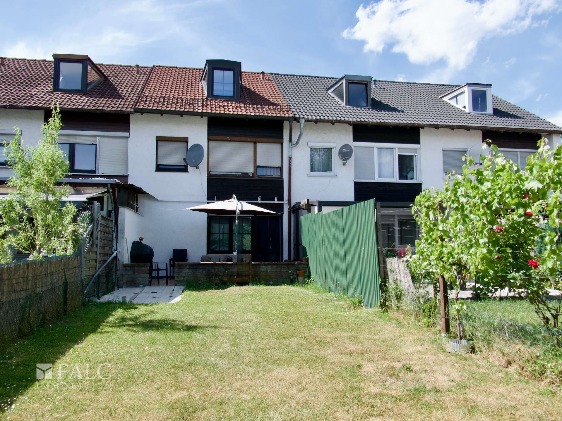 Einfach Mehr: Großzügiges RMH im Pius-Viertel-Ingolstadt, Garten, Garage. Ruhig und Zentral Wohnen. – Ingolstadt – Vorschaubild 3