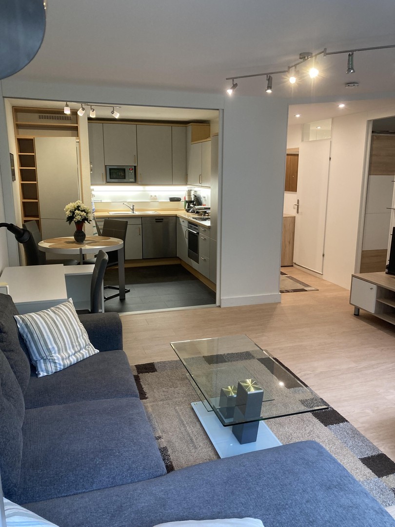 Vollmöbiliertes, voll ausgestattetes Apartment – Stuttgart – Vorschaubild 7
