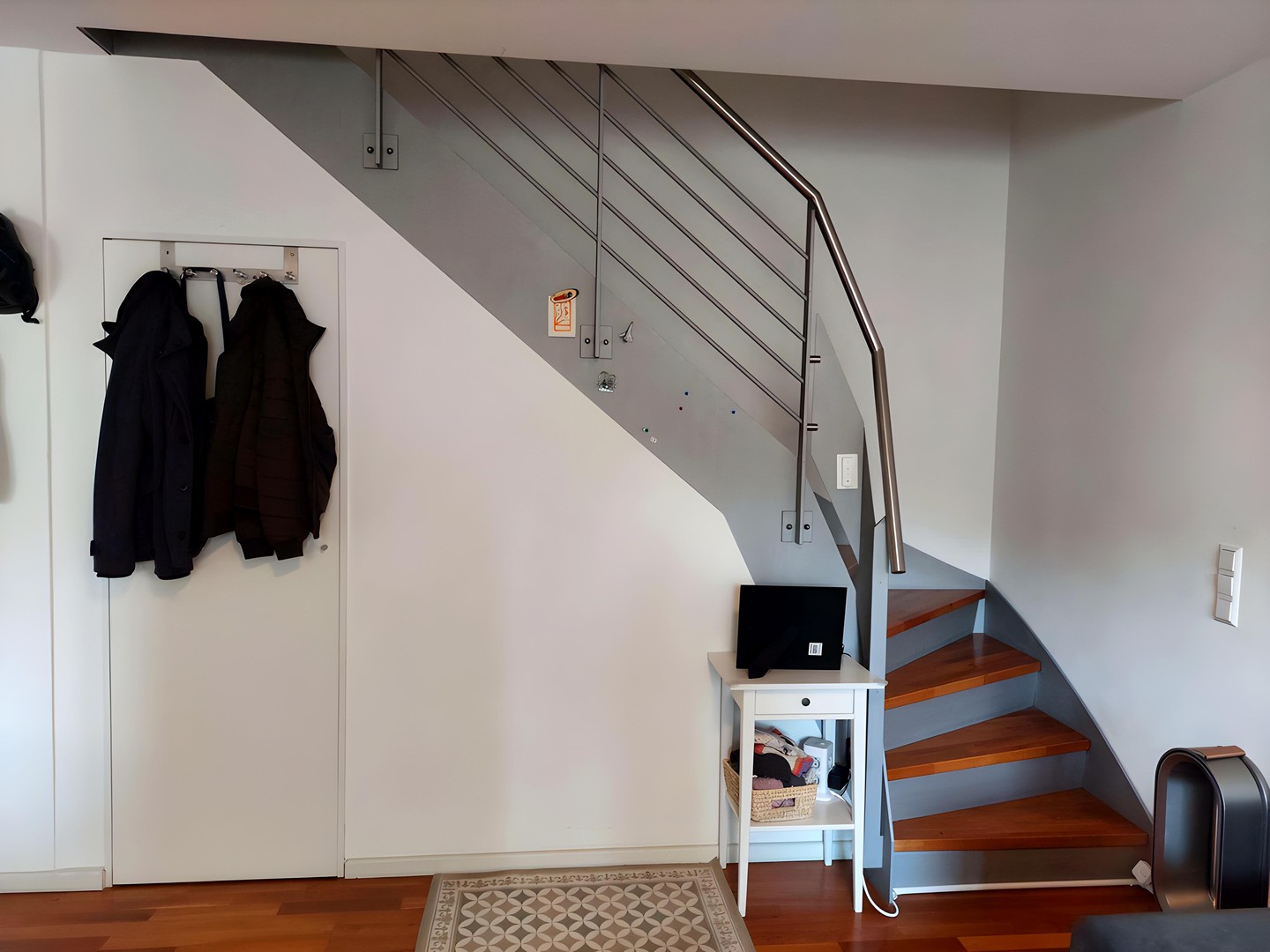 Wunderschöne 4 Zimmer Wohnung mit Balkon Mitten in Stuttgart ab 01.05.2025 – Stuttgart – Vorschaubild 5