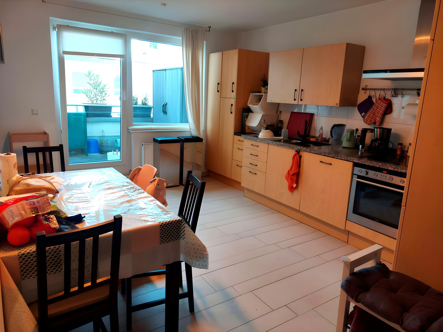 Wunderschöne 4 Zimmer Wohnung mit Balkon Mitten in Stuttgart ab 01.05.2025 – Stuttgart – Vorschaubild 8