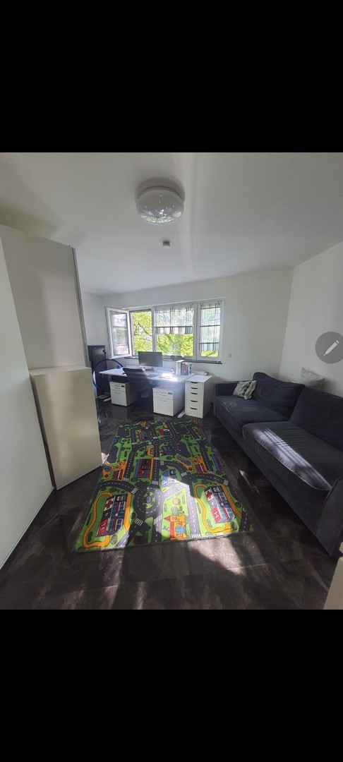 Kernsanierte 3 Zimmer Wohnung mit Balkon und Aufzug – Stuttgart – Vorschaubild 6
