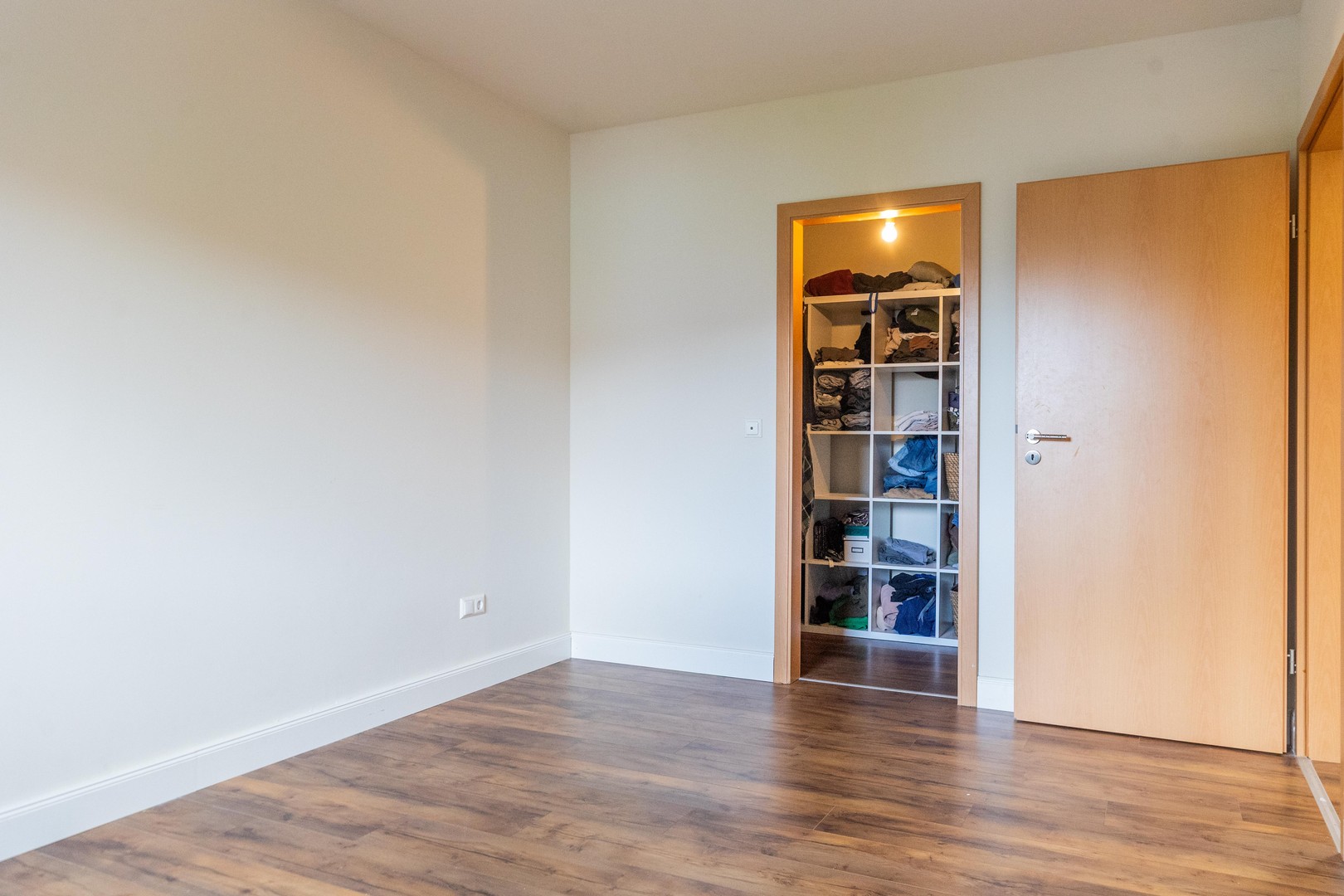 140 m² Wohntraum für Familien – modernes Reihenhaus in Worms-Horchheim – Worms – Vorschaubild 12