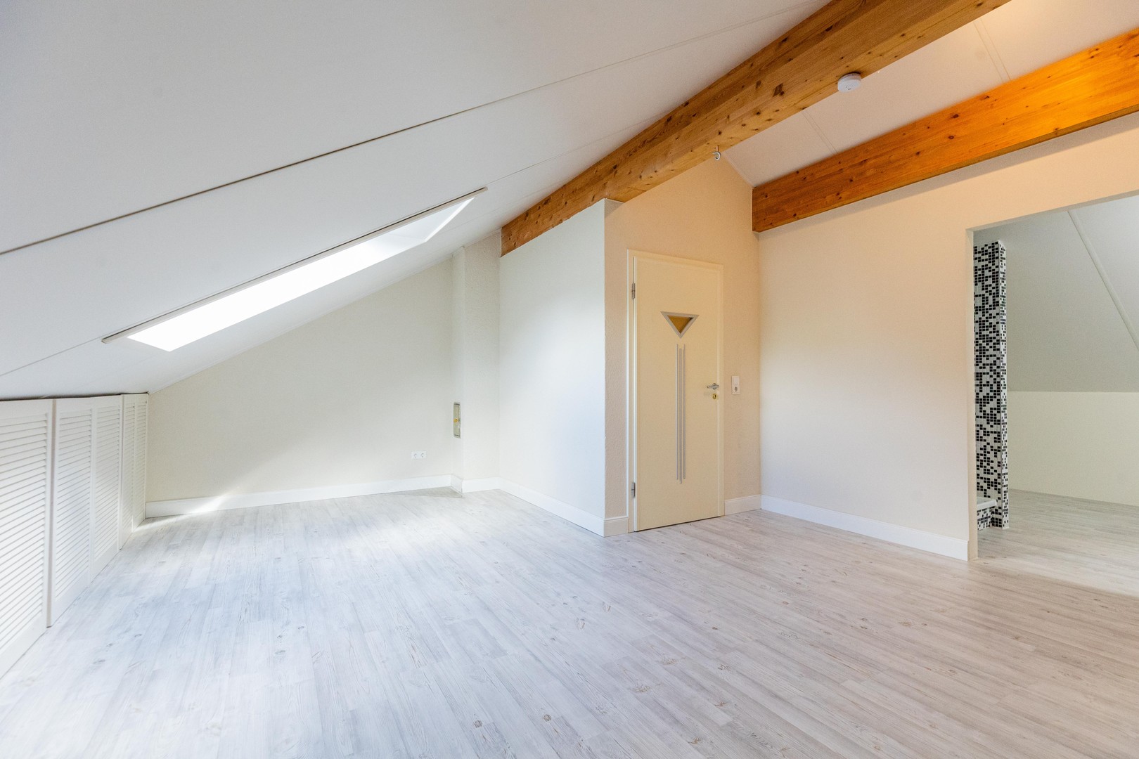 140 m² Wohntraum für Familien – modernes Reihenhaus in Worms-Horchheim – Worms – Vorschaubild 17
