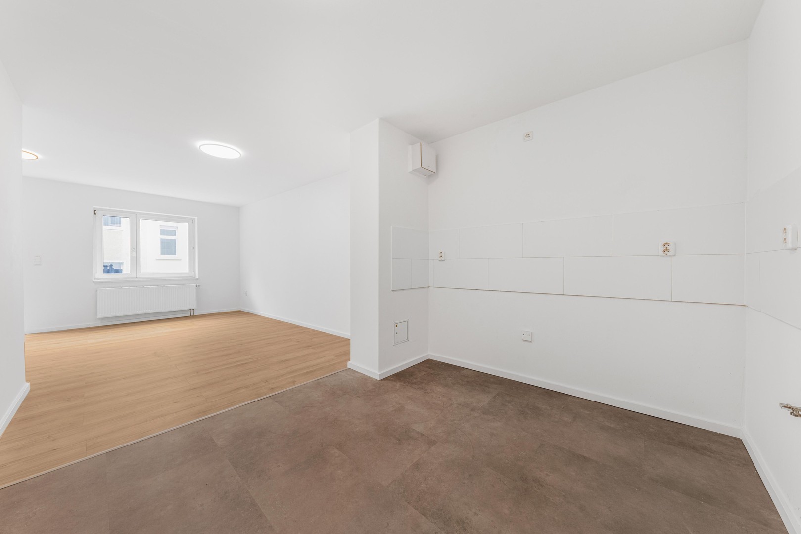 bezugsfreie renovierte 2 Zimmer Wohnung direkt am Körnerplatz provisionsfrei – Leipzig – Vorschaubild 2