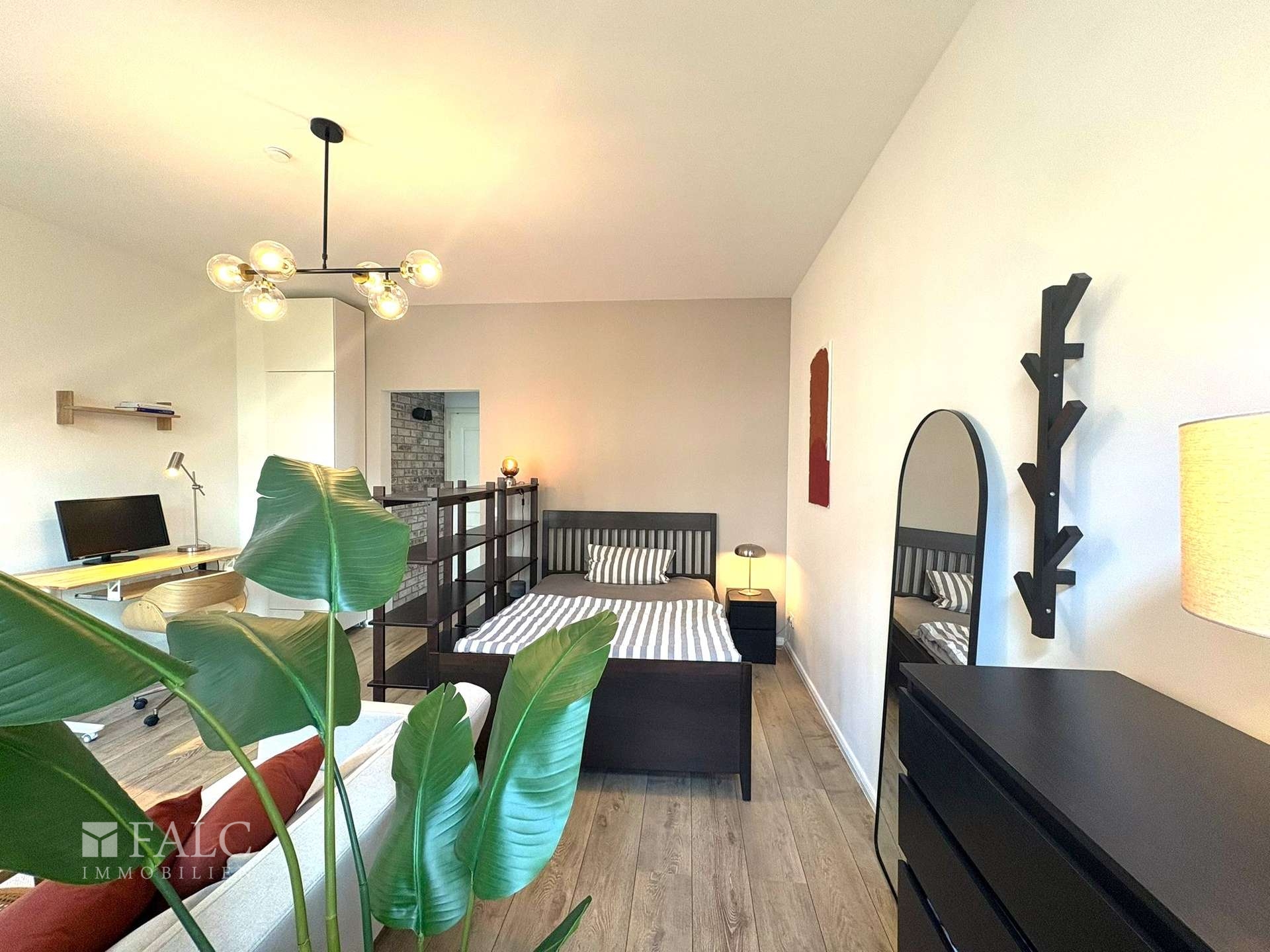 Historischer Charme × modernes Wohnen – möblierte 1,5-Zimmer-Wohnung in Köln-Nippes – Köln – Vorschaubild 6