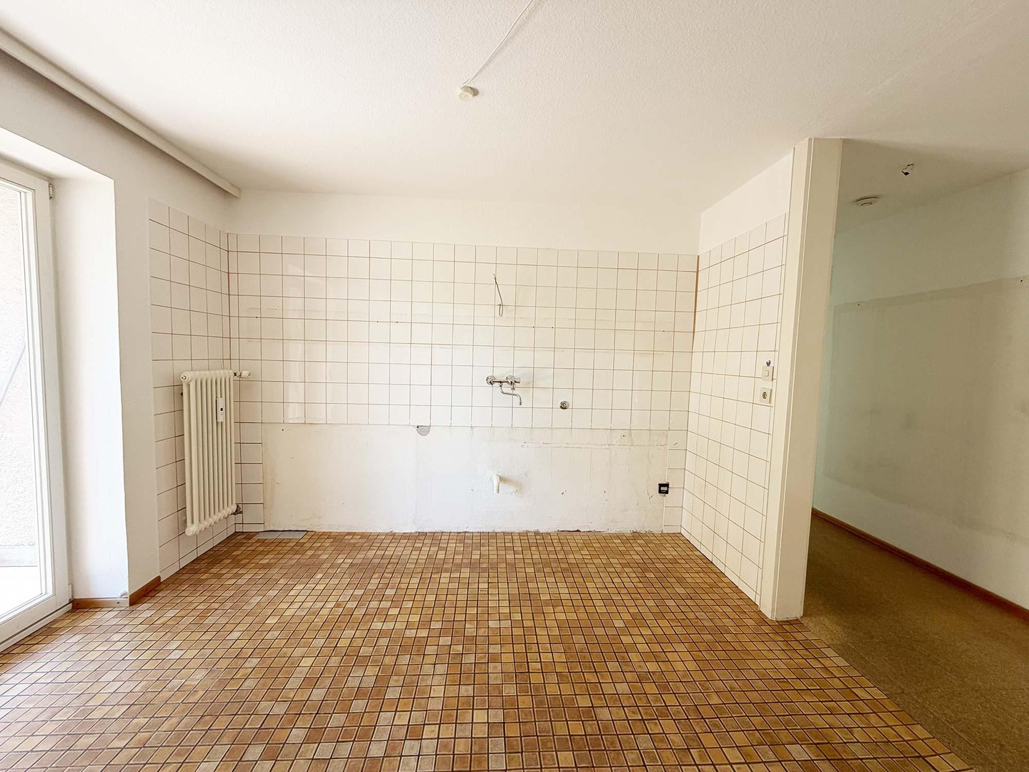 Helle 2-Zimmer-Wohnung in einem gepflegten Mehrfamilienhaus – München – Vorschaubild 7