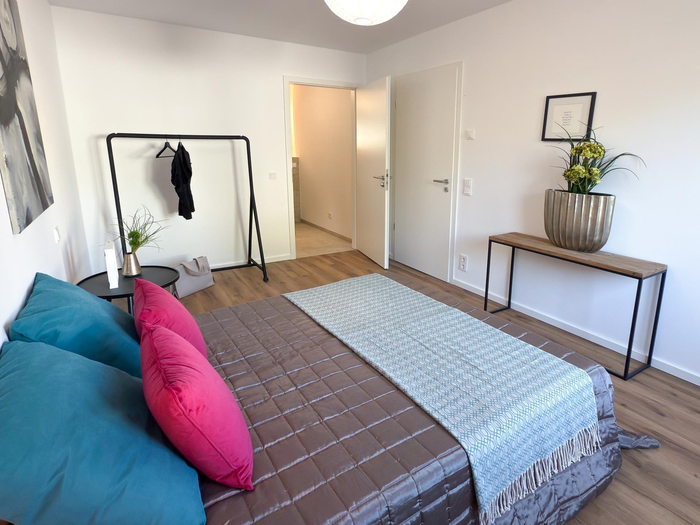 Penthouse-Neubau Wohnung: 2 Zimmer, Dachterrasse u. Balkon; 84,5m² inkl. anteilige Außenflächen – Solingen – Vorschaubild 8