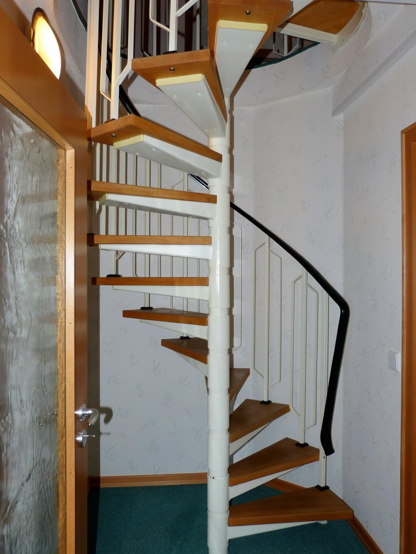 145 m²-Maisonette-Wohnung mit Balkon und Blick ins Grüne – Remscheid – Vorschaubild 10