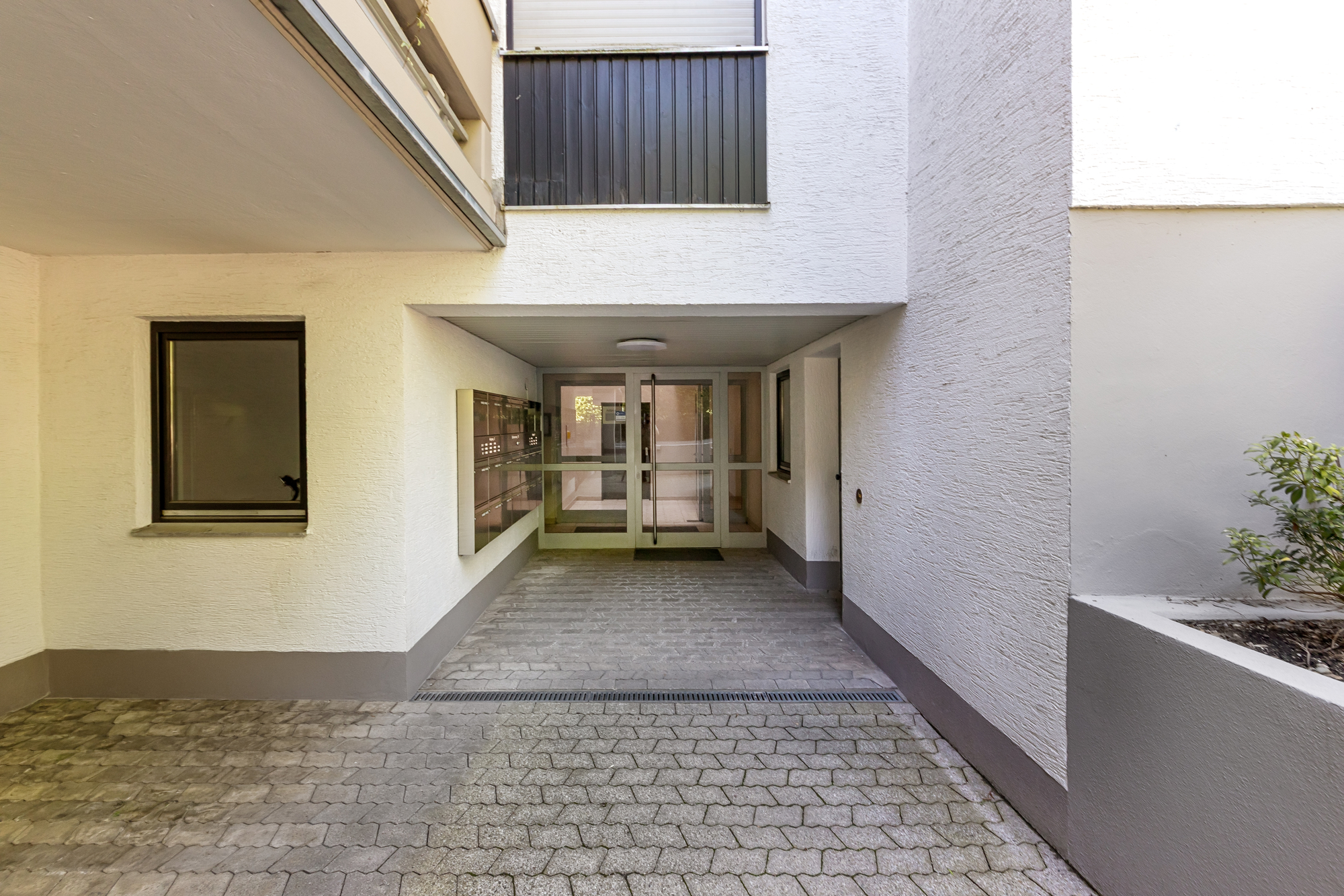 Wohnen mit sonnigem Balkon in ruhiger Lage - Bezugsfrei – München – Vorschaubild 14