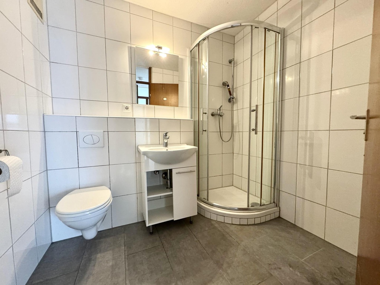 2-Zimmer Wohnung mit Terasse und TG-Stellplatz – Reutlingen – Vorschaubild 5