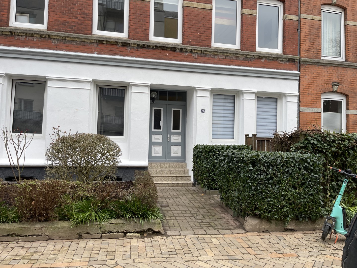 Helle, schöne und gepflegte Altbauwohnung mit Dielenfussboden und Einbauküche – Kiel – Vorschaubild 27