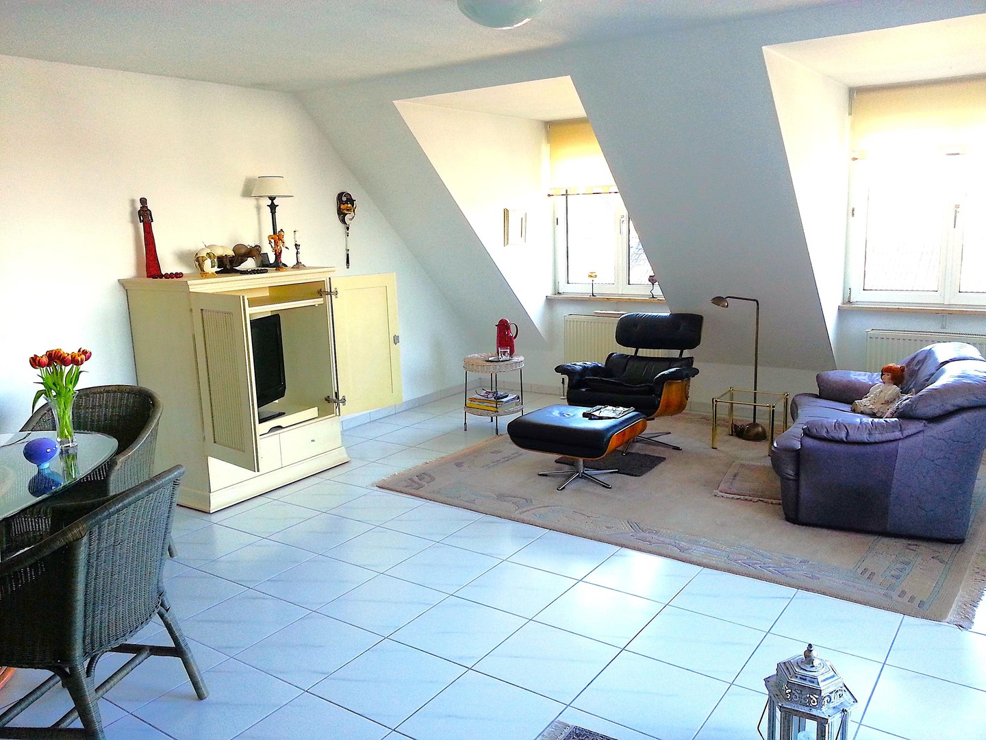 Großzügige helle 3 Zimmer-Wohnung mit Terrasse, Nähe Marienbergpark, direkt vom Eigentümer – Nürnberg – Vorschaubild 2