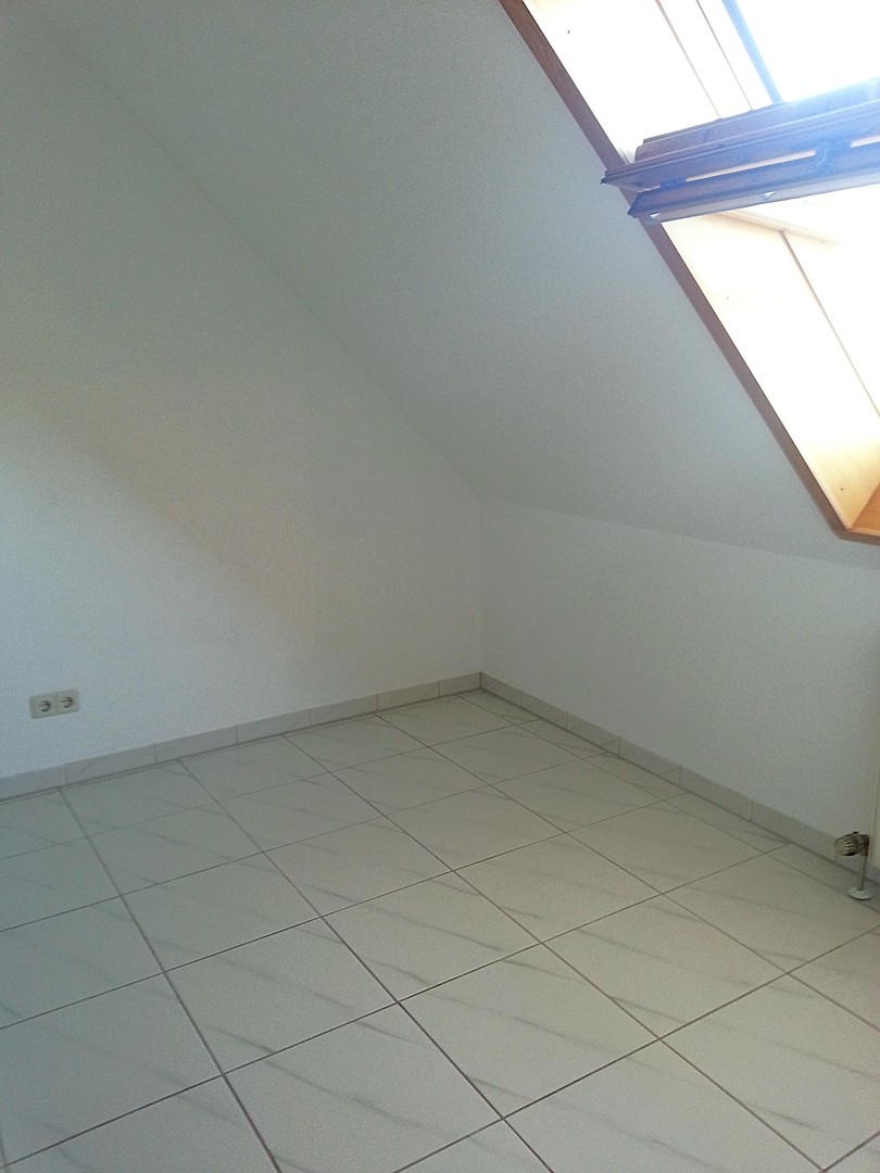 Großzügige helle 3 Zimmer-Wohnung mit Terrasse, Nähe Marienbergpark, direkt vom Eigentümer – Nürnberg – Vorschaubild 17