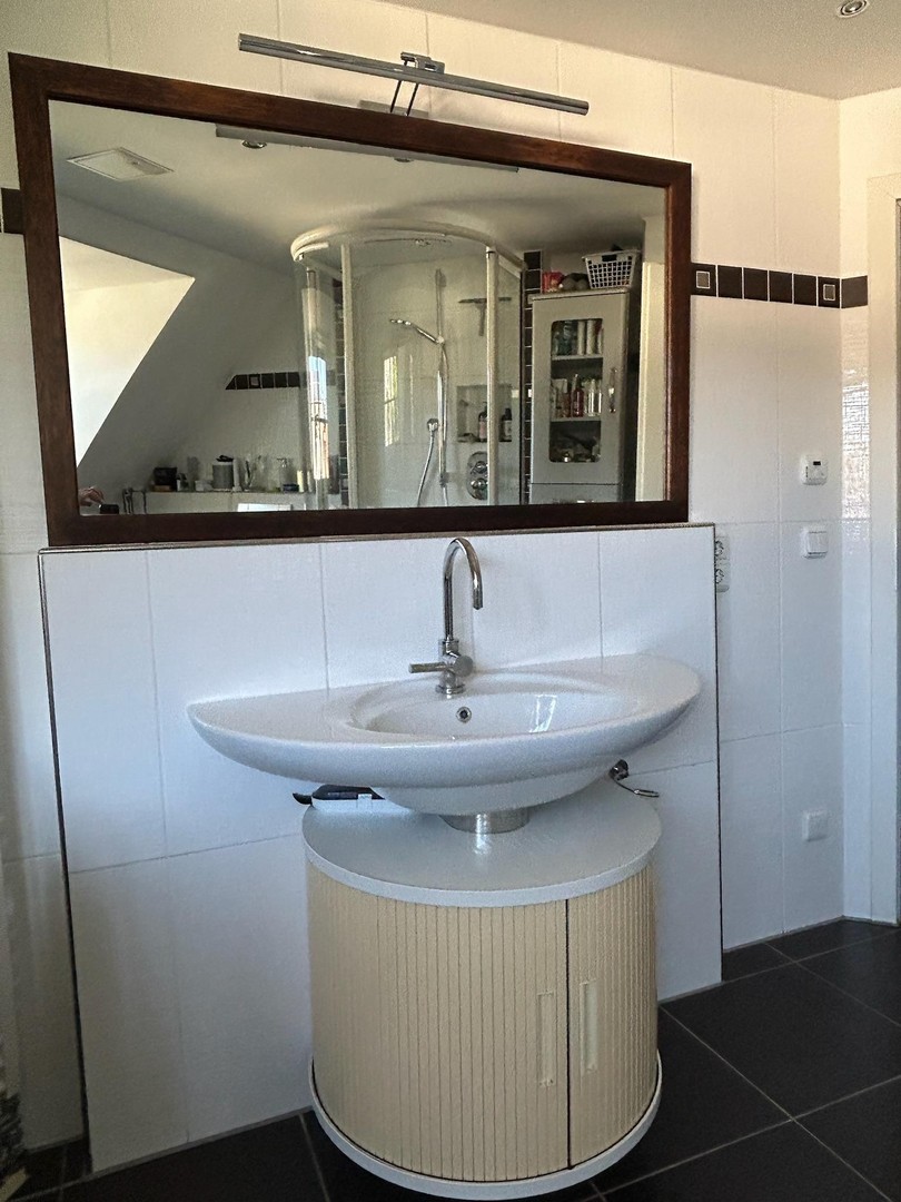 DG Galerie-Wohnung 2,5 Zi. mit sonniger Dachterrasse - Wohntraum für Singles und Paare – München – Vorschaubild 10