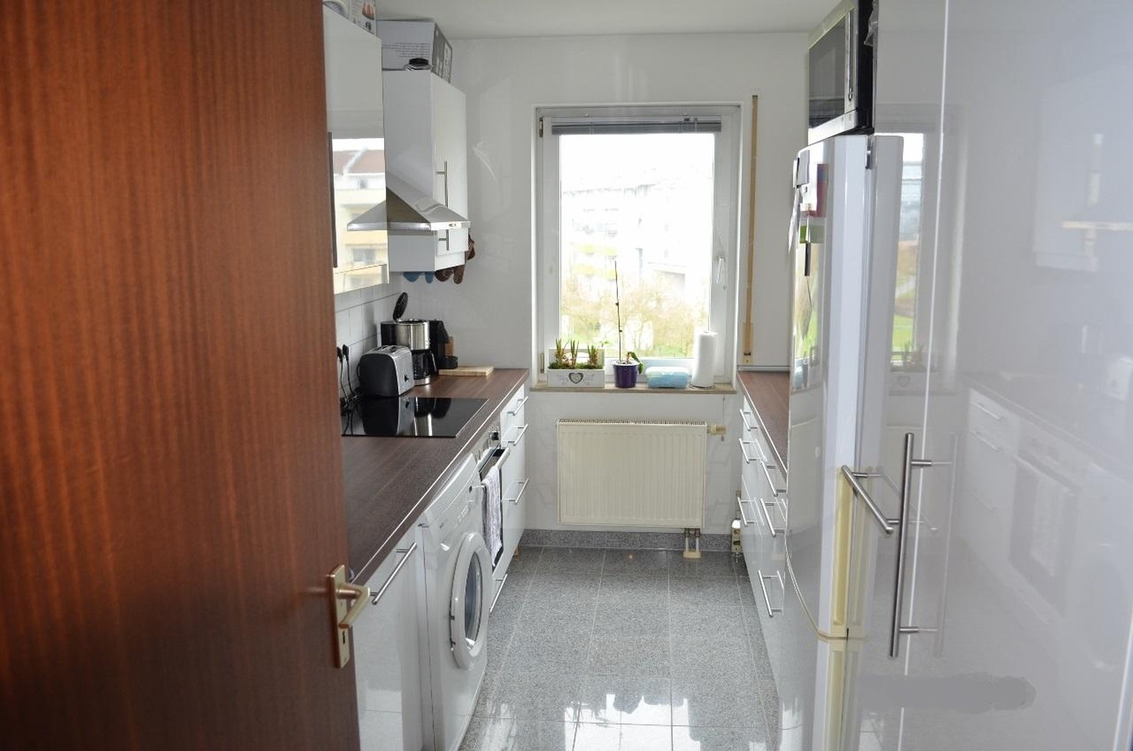 Lichtdurchflutete Dreizimmerwohnung in ruhiger Lage beim Badeniaplatz von Privat – Karlsruhe – Vorschaubild 13