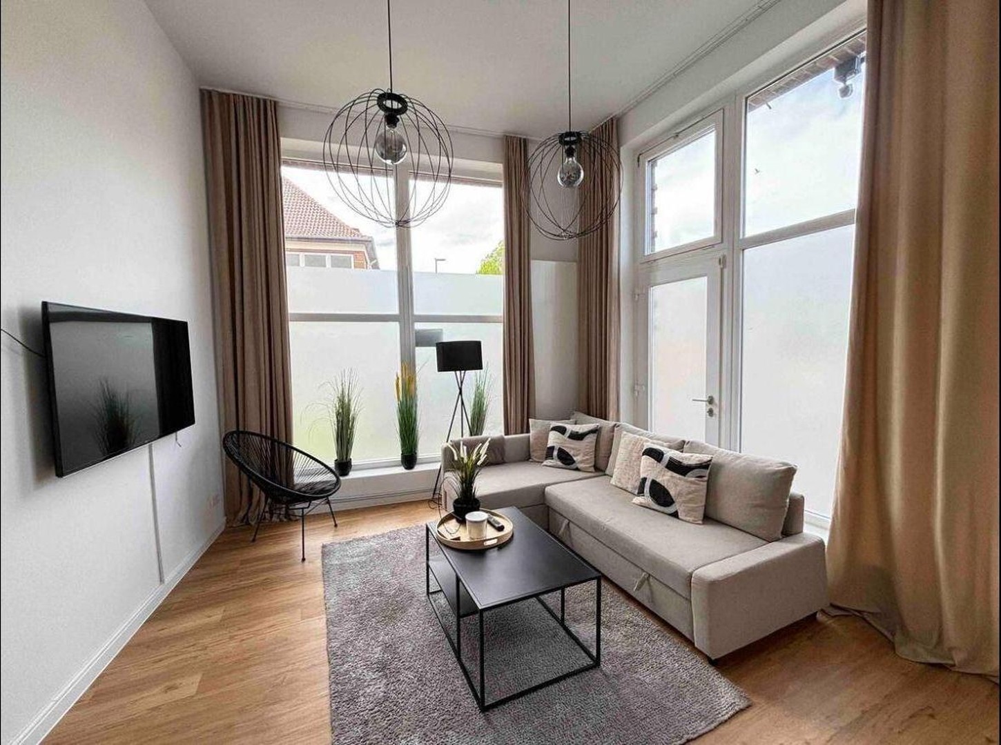 Sanierte 2 Zi-Whg. mit Einbauküche + Nähe Maschsee – Hannover – Vorschaubild 2