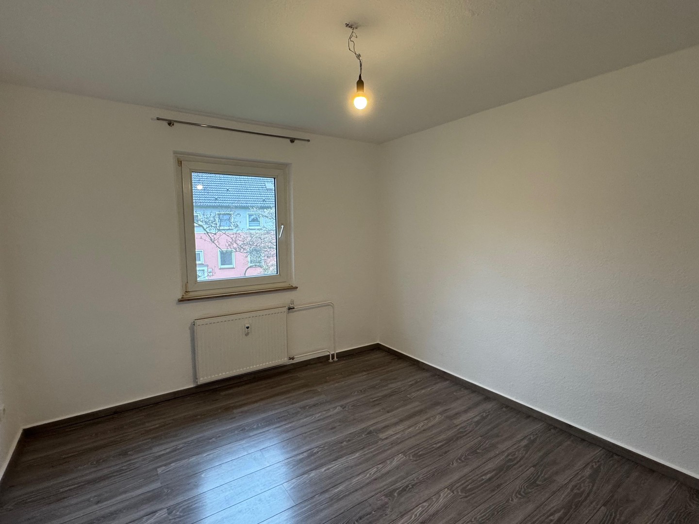 Helle, gepflegte 2-Zimmer Wohnung – Duisburg – Vorschaubild 3