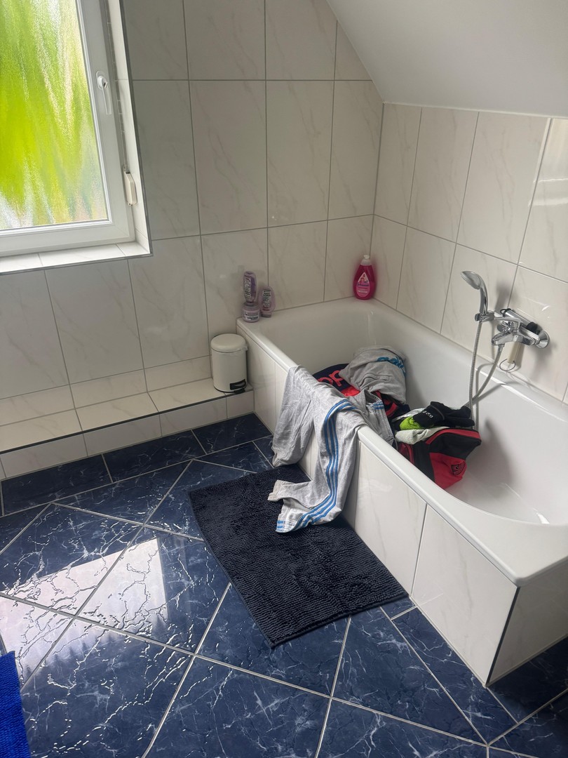 Hamburgs seltenste Wohnform: Zwei freistehende Einfamilienhäuser auf einem Grundstück – Hamburg – Vorschaubild 15