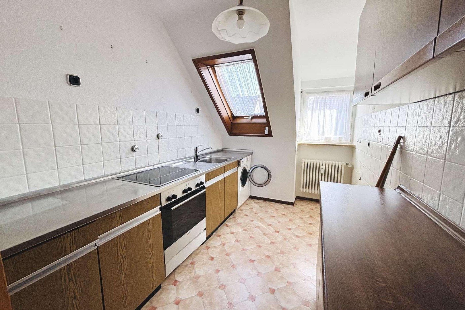 Helle 2-Zimmer-Dachgeschosswohnung (71 m²) in ruhiger Lage nahe Kurpark – Stuttgart – Vorschaubild 6