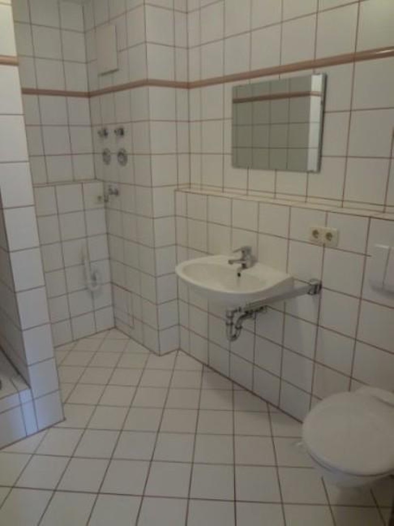 Moderne 2-Zimmer-Wohnung mit Balkon und Stellplatz in attraktiver Wohnlage Altenkunstadt – Altenkunstadt – Vorschaubild 15