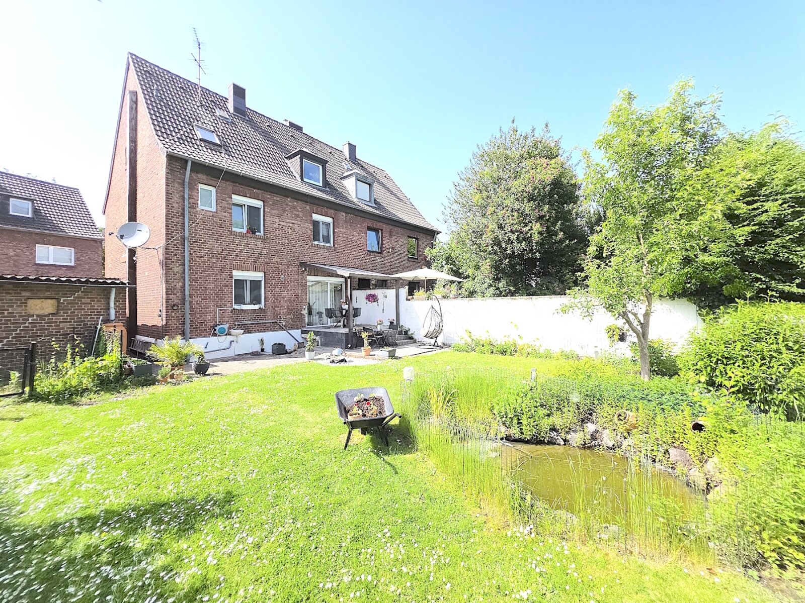 ++ TOP EINFAMILIENHAUS + SONNENTERRASSE + 2 GARAGEN IN RUHIGER LAGE!! ++ – Übach-Palenberg – Vorschaubild 11