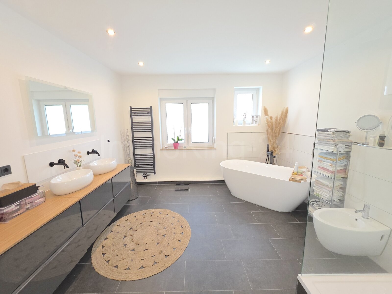 ++ TOP EINFAMILIENHAUS + SONNENTERRASSE + 2 GARAGEN IN RUHIGER LAGE!! ++ – Übach-Palenberg – Vorschaubild 14