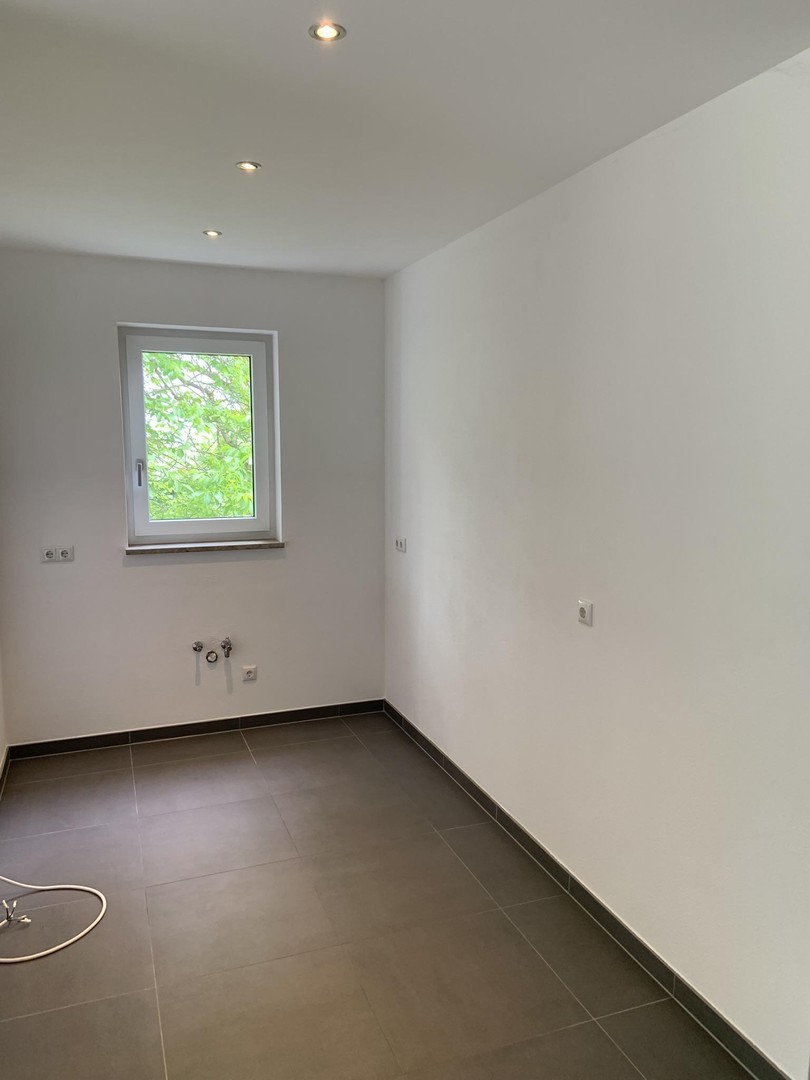 Im Grünen und doch zentral! Ruhige 3,5 Zimmer Wohnung mit großen Balkon in Freising-Stadt/Isarauen – Freising – Vorschaubild 15