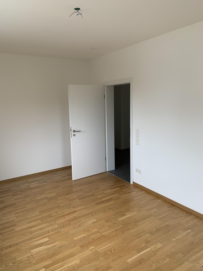 Im Grünen und doch zentral! Ruhige 3,5 Zimmer Wohnung mit großen Balkon in Freising-Stadt/Isarauen – Freising – Vorschaubild 21