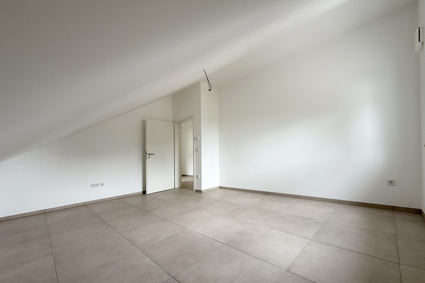 3 Zimmer Neubauwohnung - Dachgeschoss (Nr. 4) – Schwandorf – Vorschaubild 37