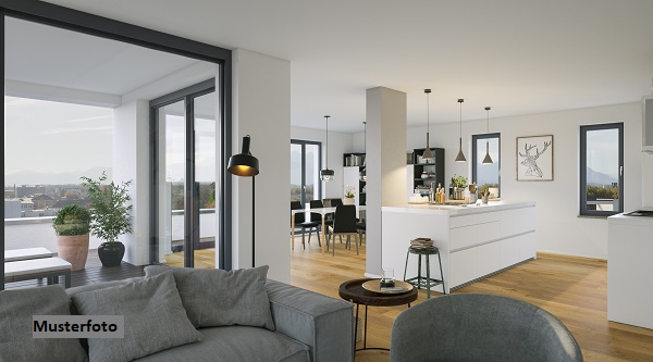 Großzügige Penthousewohnung mit Loggia und Dachterrasse