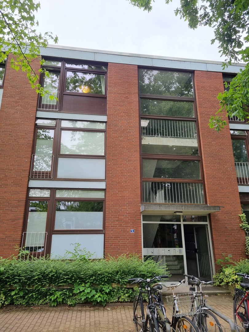 Frisch sanierte 1-Zimmer-Wohnung mit Terrasse – Hamburg – Vorschaubild 5