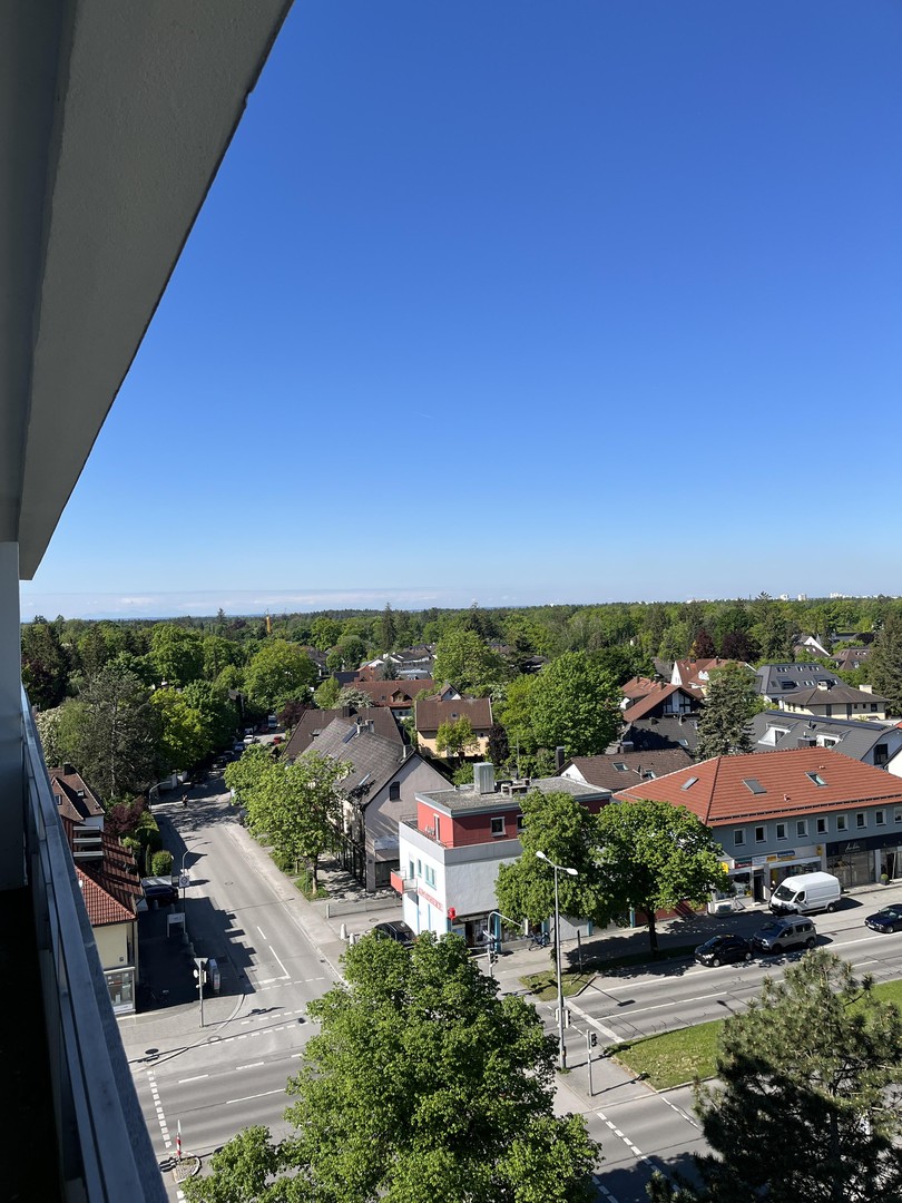 2-Zimmer Wohnung nach Kernsanierung mit EBK, 11qm Terrasse mit Blick nach München und Berge, Keller – München – Vorschaubild 11