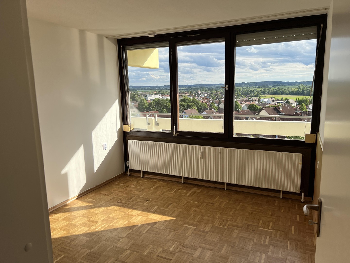 Lichtdurchflutete 4-Zimmer-Wohnung mit Fernblick – Crailsheim – Crailsheim – Vorschaubild 9