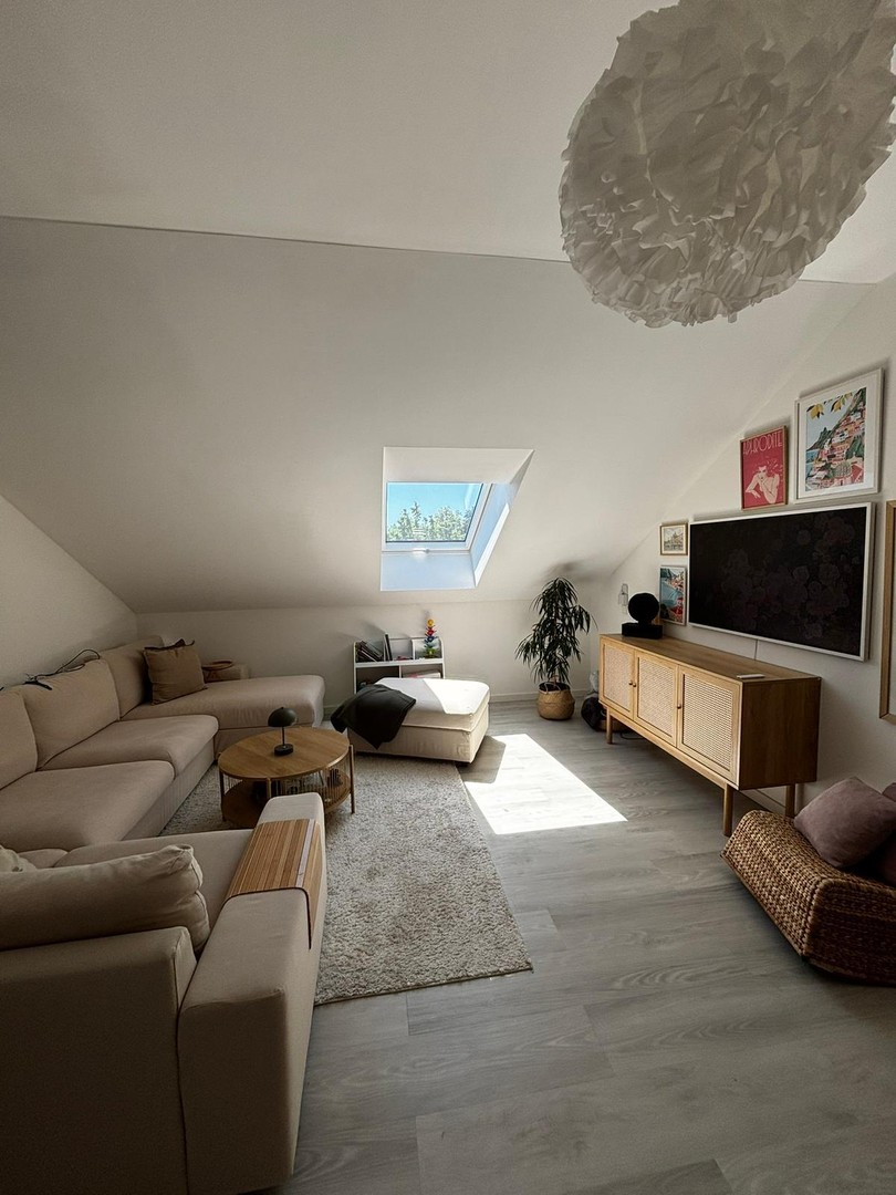 Moderne 3-Zimmer-Dachgeschosswohnung (A+) mit Loggia, Einbauküche, Stellplatz und großem Dachboden – Heilbronn – Vorschaubild 14