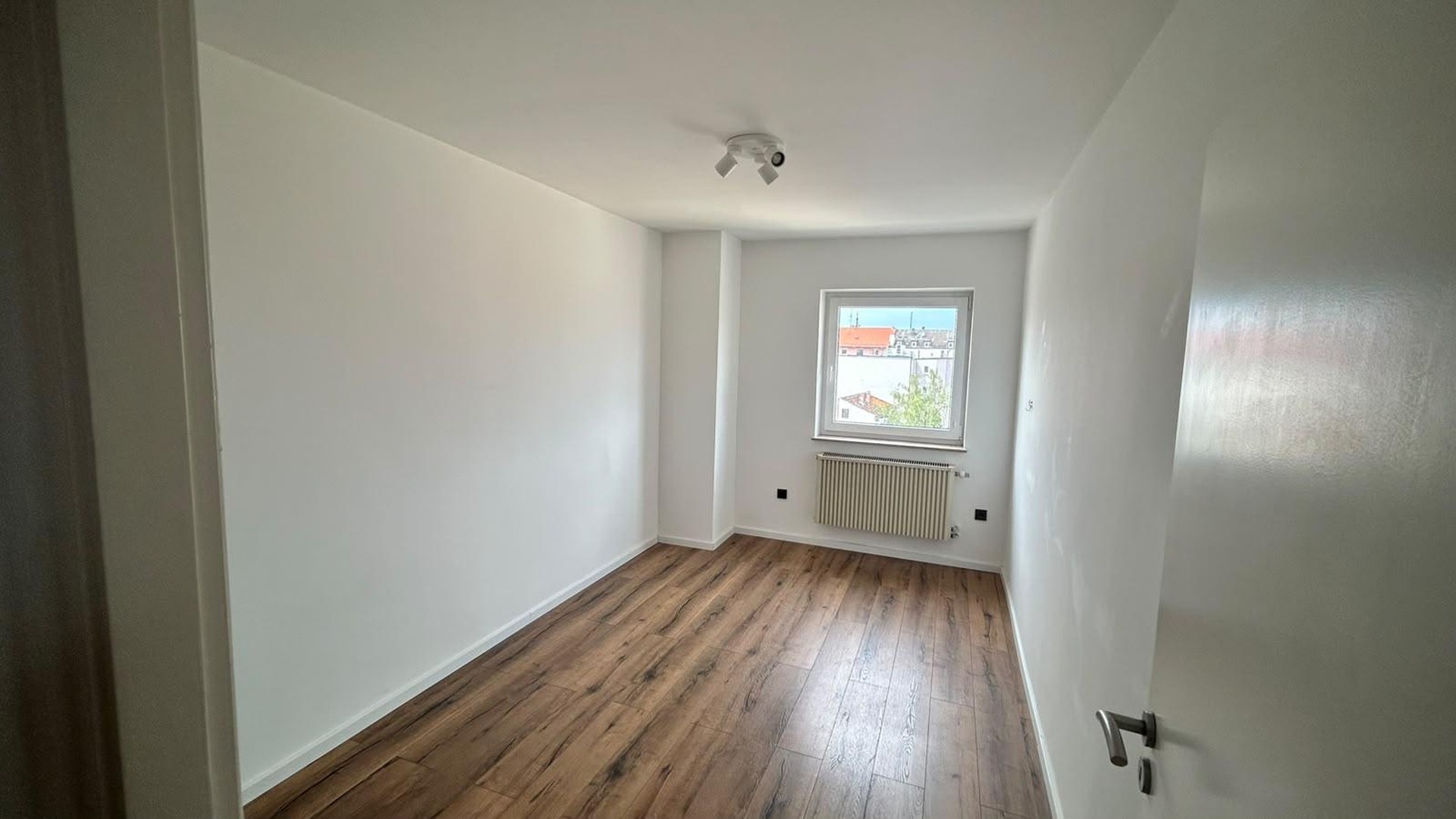 3-Zimmer-Wohnung mit Aufzug, Einbauküche, Keller & Provisionfrei– zentral in Nürnberg-Wöhrd – Nürnberg – Vorschaubild 12