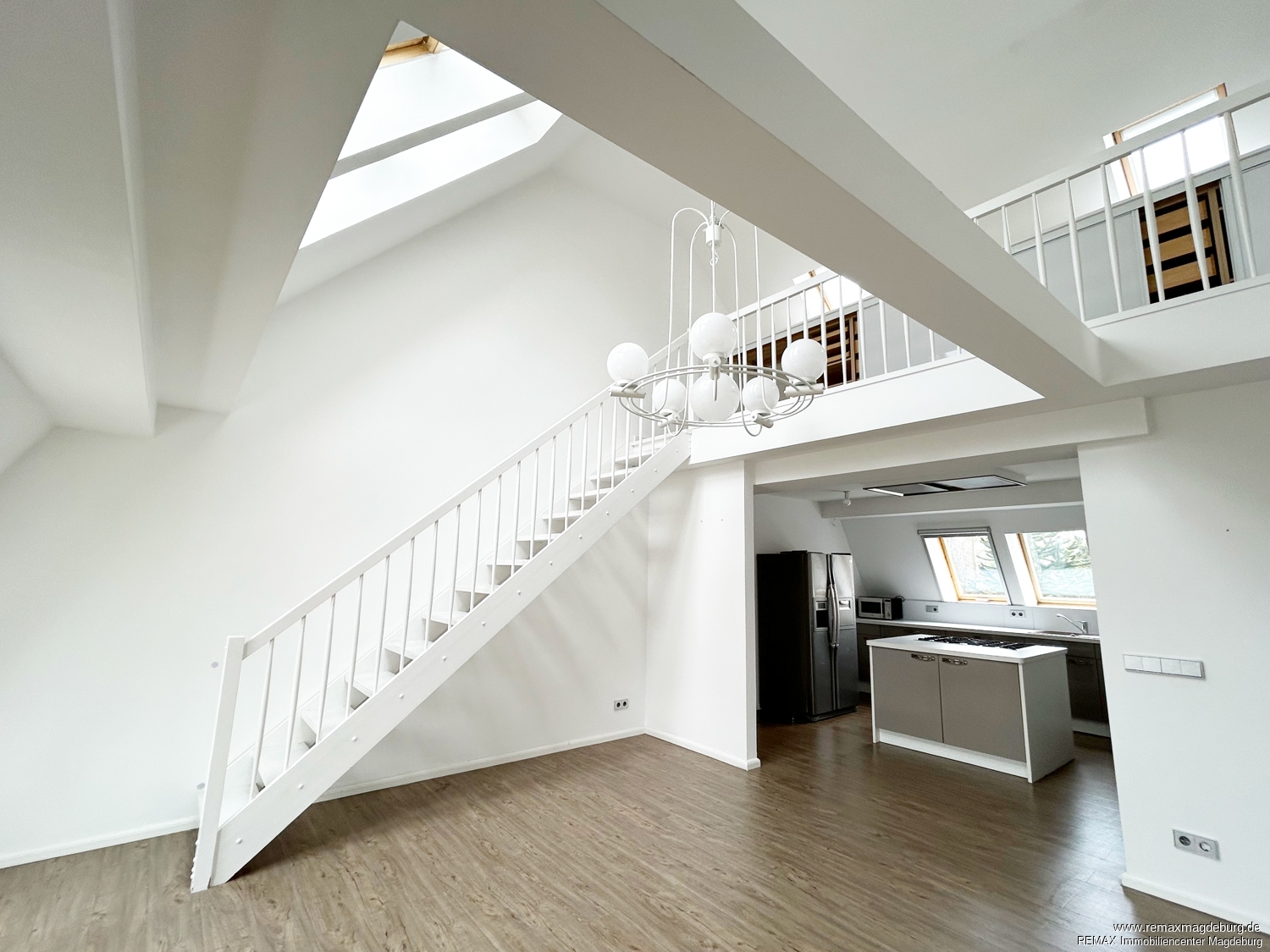 Moderne Maisonette mit Stil – Exklusives Wohngefühl auf zwei Ebenen – Magdeburg – Vorschaubild 7