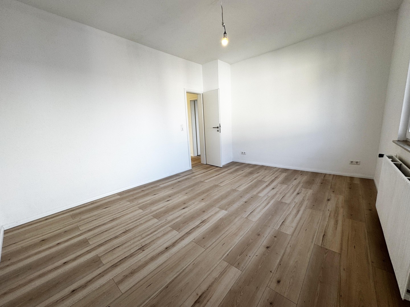 +++ Vollständig Saniert - Neuer Boden/Küche/Bad/Fenster - Zentrale Lage in Heilbronn +++ – Heilbronn – Vorschaubild 10